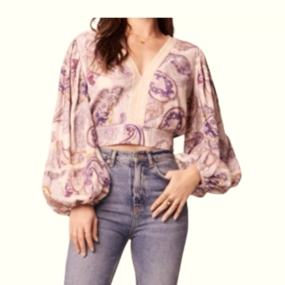 Purple Cream Crop Blouse with Balloon Sleeves - Picture 2 of 9
